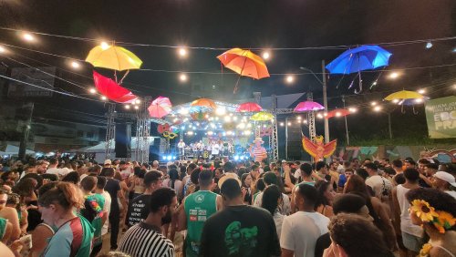 Grande público e centenas de foliões abrilhantaram o Pré-Carnaval de João Monlevade