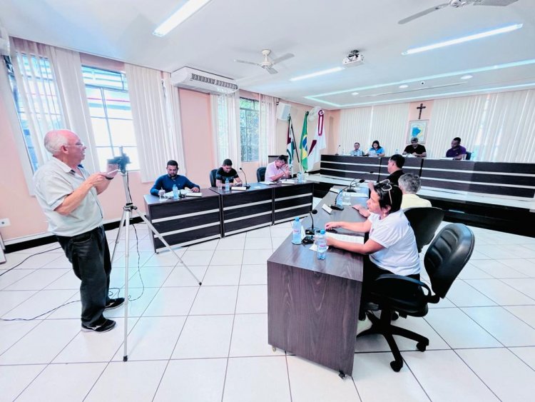 Em pleno recesso parlamentar, vereadores de Rio Piracicaba aprovam 20 projetos de lei