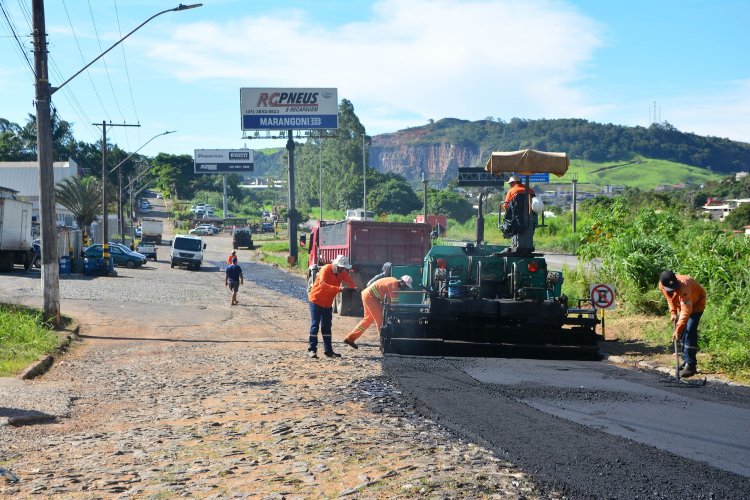 Bairro Feixos recebe obras em infraestrutura