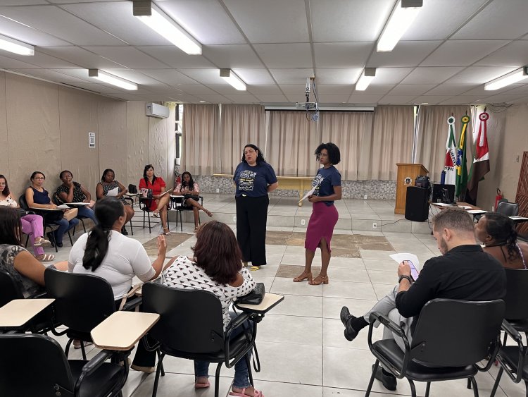 Monitoras do transporte escolar municipal passam por capacitação e alinhamento para o início do ano escolar