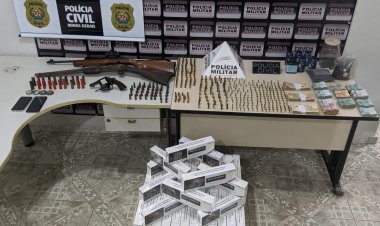 PM prende casal e apreende armas, dinheiro e munições no Prata