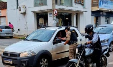 Polícia Militar realiza ações de prevenção à violência doméstica