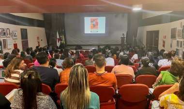 Centro Cultural é palco de palestra sobre aspectos importantes do diagnóstico e tratamento do autismo