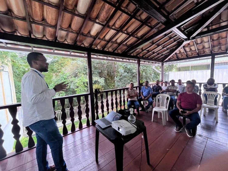Apicultores são-gonçalenses recebem consultoria do Sebraetec