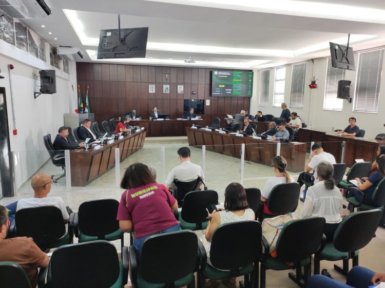 Câmara de Monlevade aprova dois projetos e um anteprojeto