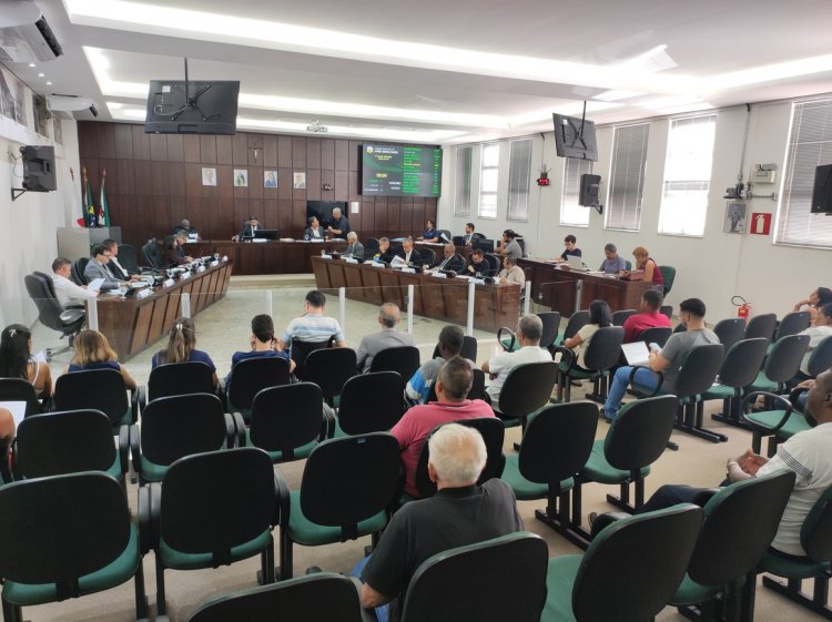 Vereadores aprovam projetos que institui o evento "Rebanhão com Cristo" e trata sobre o Distrito Industrial