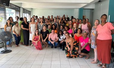 Servidoras da Secretaria de Assistência Social recebem café da manhã especial em homenagem ao Dia das Mulheres