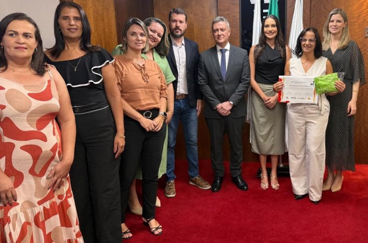 São Gonçalo recebe certificado do MPMG por programa de controle de cães e gatos