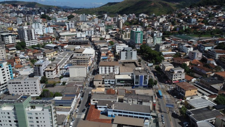 Prefeitura de João Monlevade antecipa 13º salário e injeta R$ 5,4 milhões na economia local