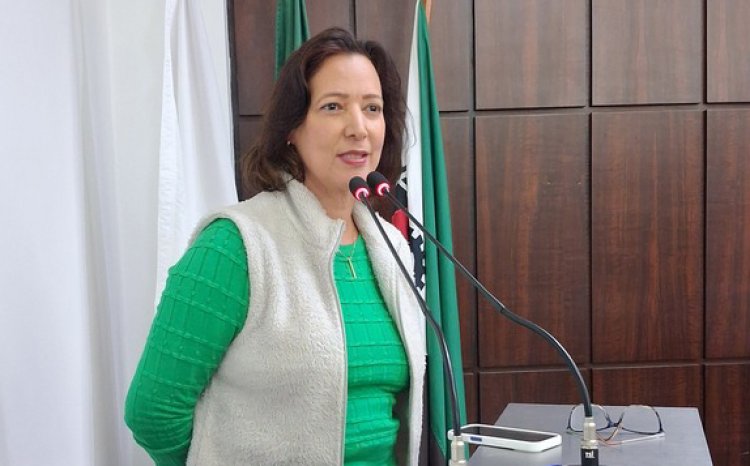Secretária de Educação reconhece erro e libera cartões de transporte para alunos do ensino médio em João Monlevade