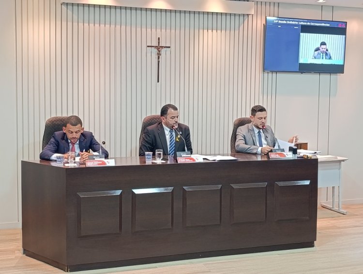 Câmara de São Gonçalo do Rio Abaixo aprova seis projetos e 62 indicações em sessão ordinária