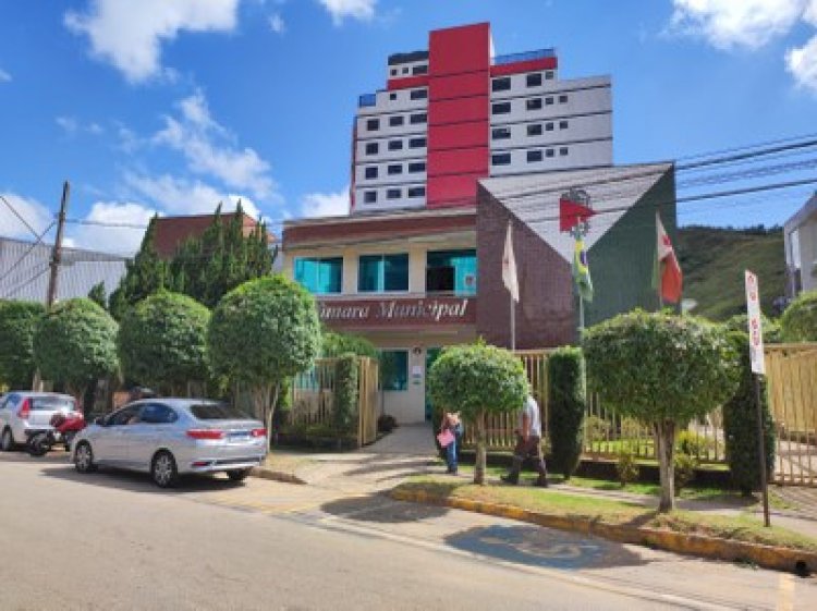 Não Haverá Expediente na Câmara Municipal e no Posto UAI nesta Segunda-Feira (27/10) devido ao Dia do Servidor Público