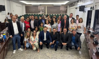 Câmara aprova anteprojeto que propõe equiparação salarial e enquadramento das monitoras da educação infantil em João Monlevade