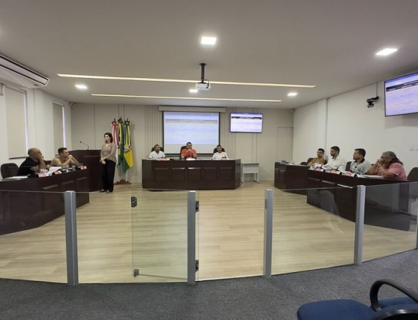 Legislativo de São Gonçalo avalia nova regulamentação para o serviço de táxi