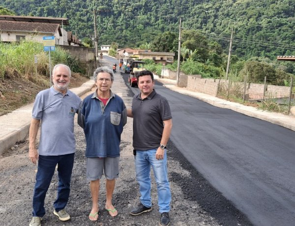 ​Avenida Vereador João Braga recebe investimento de R$ 1 milhão em novo asfaltamento